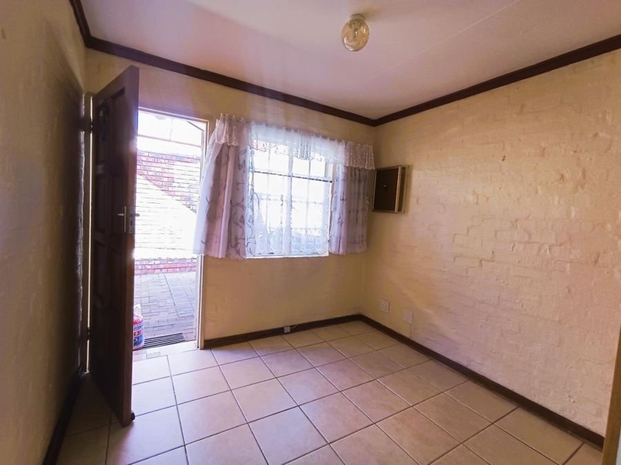 2 Bedroom Property for Sale in Pentagon Park Free State